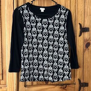 ***** 5 for $25 J. Crew Embroidered Tshirt